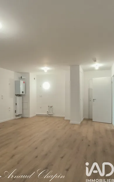 Apartment in Chennevières-sur-Marne (94430)