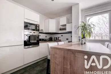 Apartment in Chessy (77700)