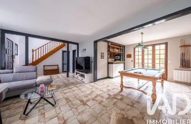 House in Couilly-Pont-aux-Dames (77860)