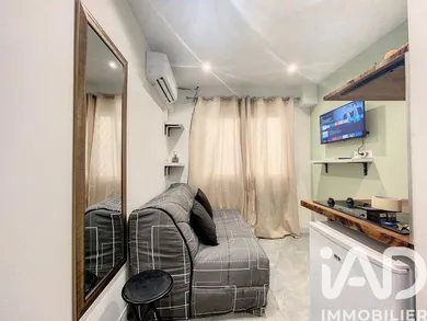 Apartment in Cannes (06400)