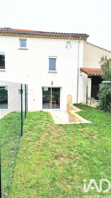 Maison de village à Lagarrigue (81090)