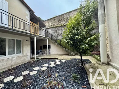 Appartement à Barbezieux-Saint-Hilaire (16300)