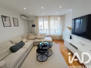 Apartment in Grenoble (38100)