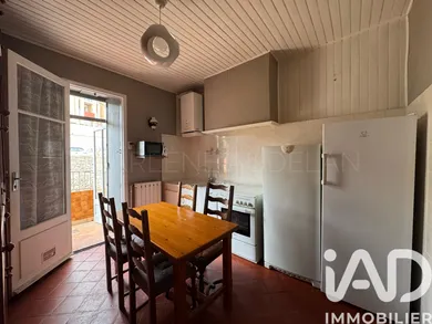 Apartment in Sète (34200)
