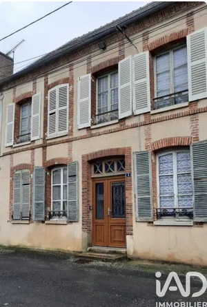 Village house in Baye (51270)