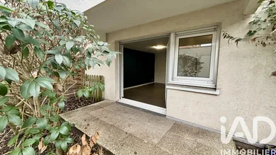 Apartment in Bordeaux (33200)