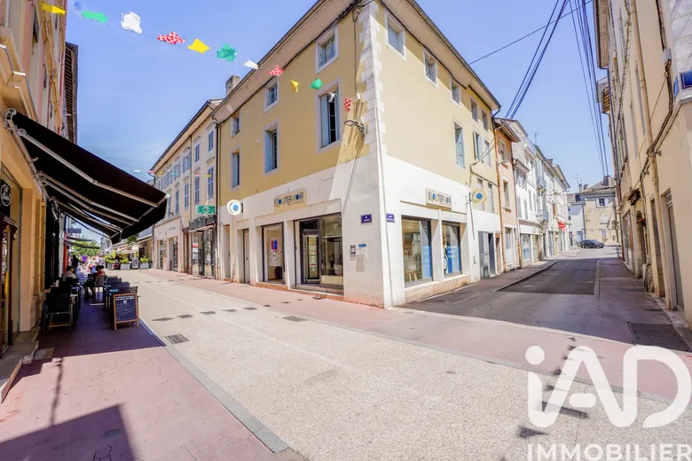 Immeuble à Bourg-en-Bresse (01000)