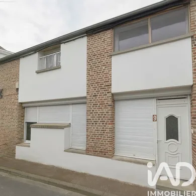 Building in Amiens (80000)