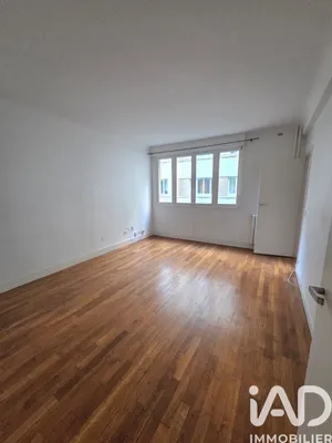 Appartement à Paris (75015)