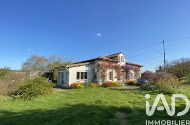 Maison à Cordes-Tolosannes (82700)