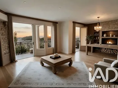 Apartment in Montmorency (95160)