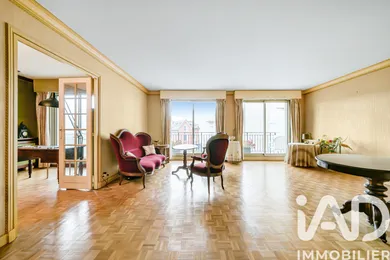 Apartment in Bois-Colombes (92270)