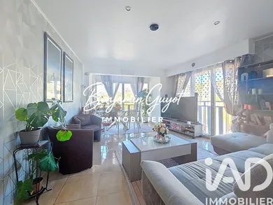 Apartment in Cannes (06400)
