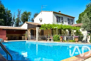 House in Sernhac (30210)