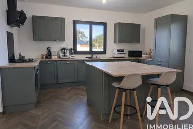 House in Saint-Seurin-sur-l'Isle (33660)