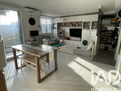 Apartment in Mérignac (33700)