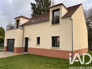 Maison à Mantes-la-Ville (78711)