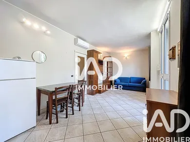 Apartment in Menton (06500)