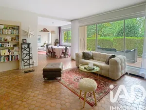 Appartement à Marnes-la-Coquette (92430)