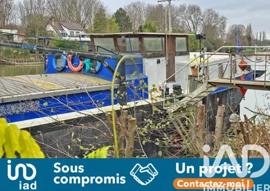 Péniche à Saint-Maur-des-Fossés (94100)