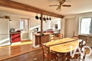 Maison de village à Igé (71960)