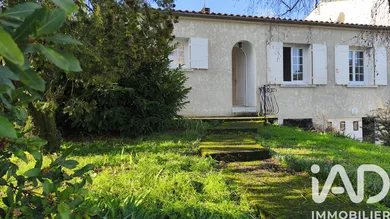 House in La Rochelle (17000)