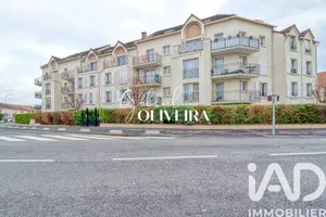 Duplex in Montmagny (95360)