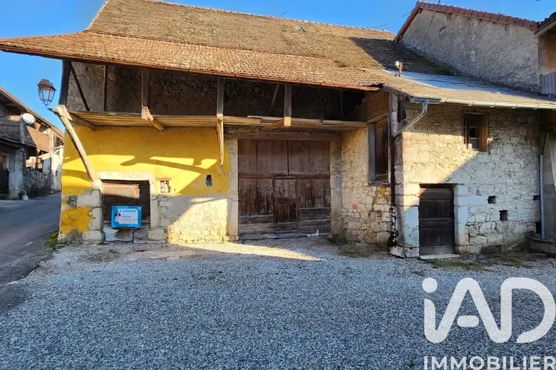 Maison 4 pièces 163 m² · à Valromey-sur-Séran · 163 m² · 50 000 €