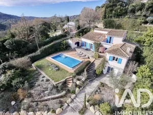 House in Les Adrets-de-l'Estérel (83600)