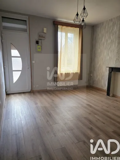 Townhouse in Saint-Saulve (59880)