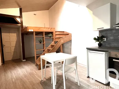 Appartement à Versailles (78000)