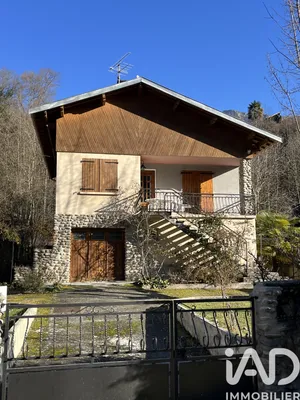 Maison de village à Ornolac-Ussat-les-Bains (09400)