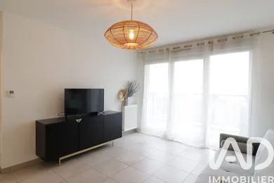 Apartment in Réau (77550)