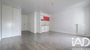 Apartment in Thiais (94320)