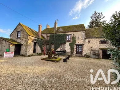 Ferme à Saint-Hilliers (77160)
