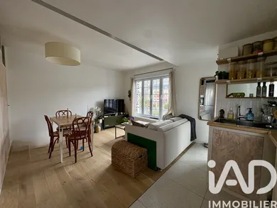Apartment in Lamorlaye (60260)
