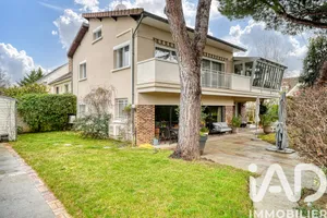 Maison d'architecte à Taverny (95150)