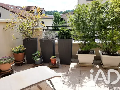 Townhouse in Jouy-en-Josas (78350)