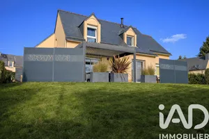 Maison à Uzel (22460)