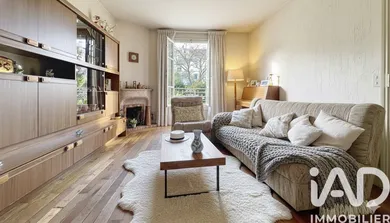 Townhouse in Viroflay (78220)