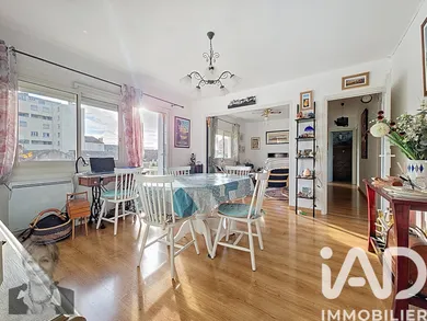 Apartment in Carcassonne (11000)