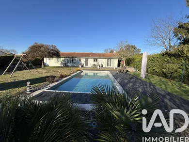 Maison à PESSAC (33600)