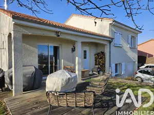 Maison à Combronde (63460)