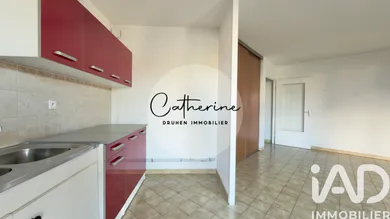 Appartement à Hyères (83400)