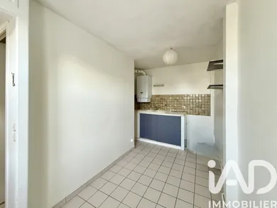 Apartment in Nantes (44300)