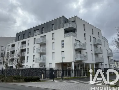 Apartment in Moissy-Cramayel (77550)