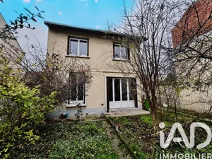 Traditional house in Les Pavillons-sous-Bois (93320)