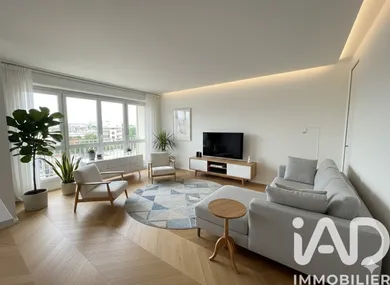 Apartment in Gennevilliers (92230)