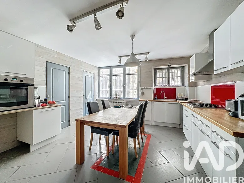 Maison 5 pièces 113 m² · à Puylaroque · 113 m² · 110 000 €