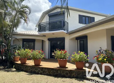 House in Saint-Pierre (97432)